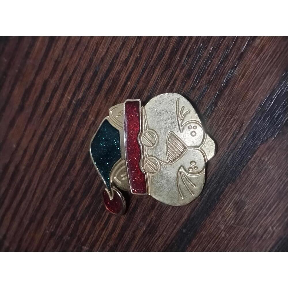 St Nicholas square Pink panther Christmas brooch
